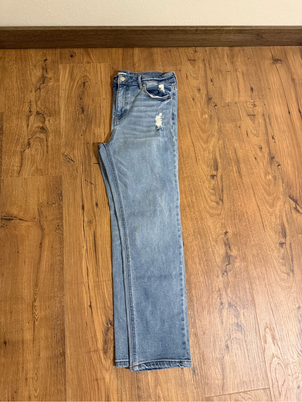 Women's Light Blue Slim Straight Jeans